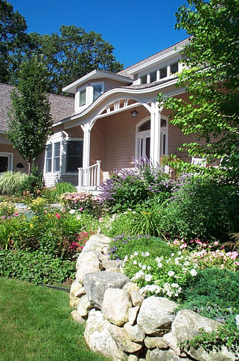 exterior-from-the-front