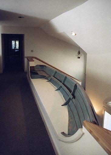 Built-in bench incorporating side of boat.